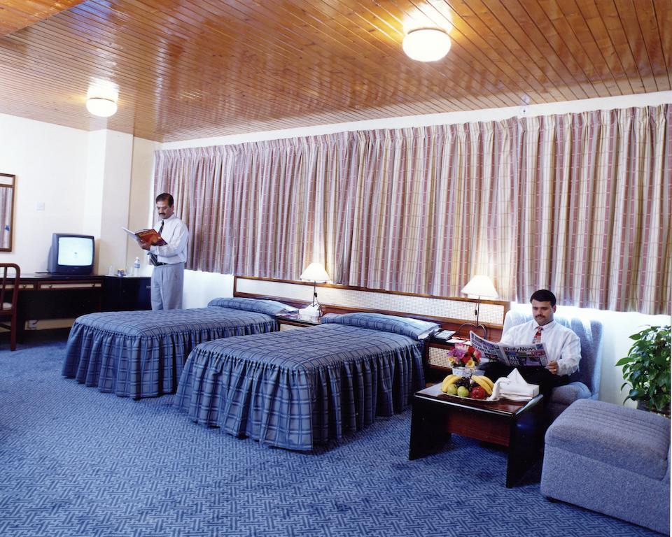Atlas Hotel Manama Exterior foto